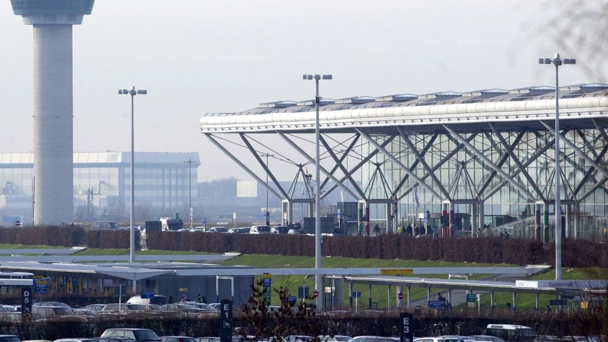 London Stansted: Expansion To A New Country London Stansted: Expansion To A New Country