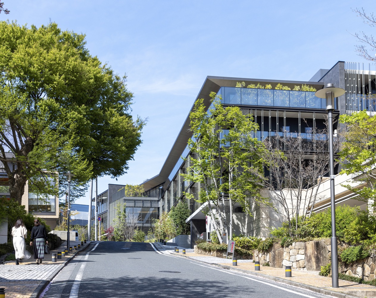 Luxury And Tranquility: Soundproof Apartments And Salons In Tokyo's Real Estate Market Luxury And Tranquility: Soundproof Apartments And Salons In Tokyo's Real Estate Market