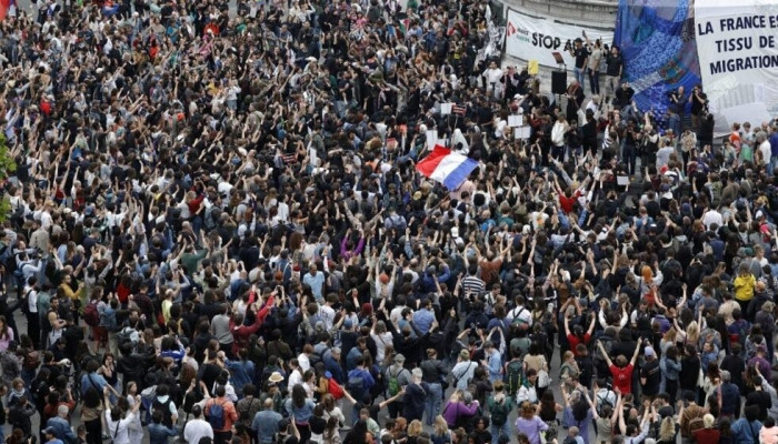 Macron's Unexpected Move: Early French Elections On The Horizon Macron's Unexpected Move: Early French Elections On The Horizon