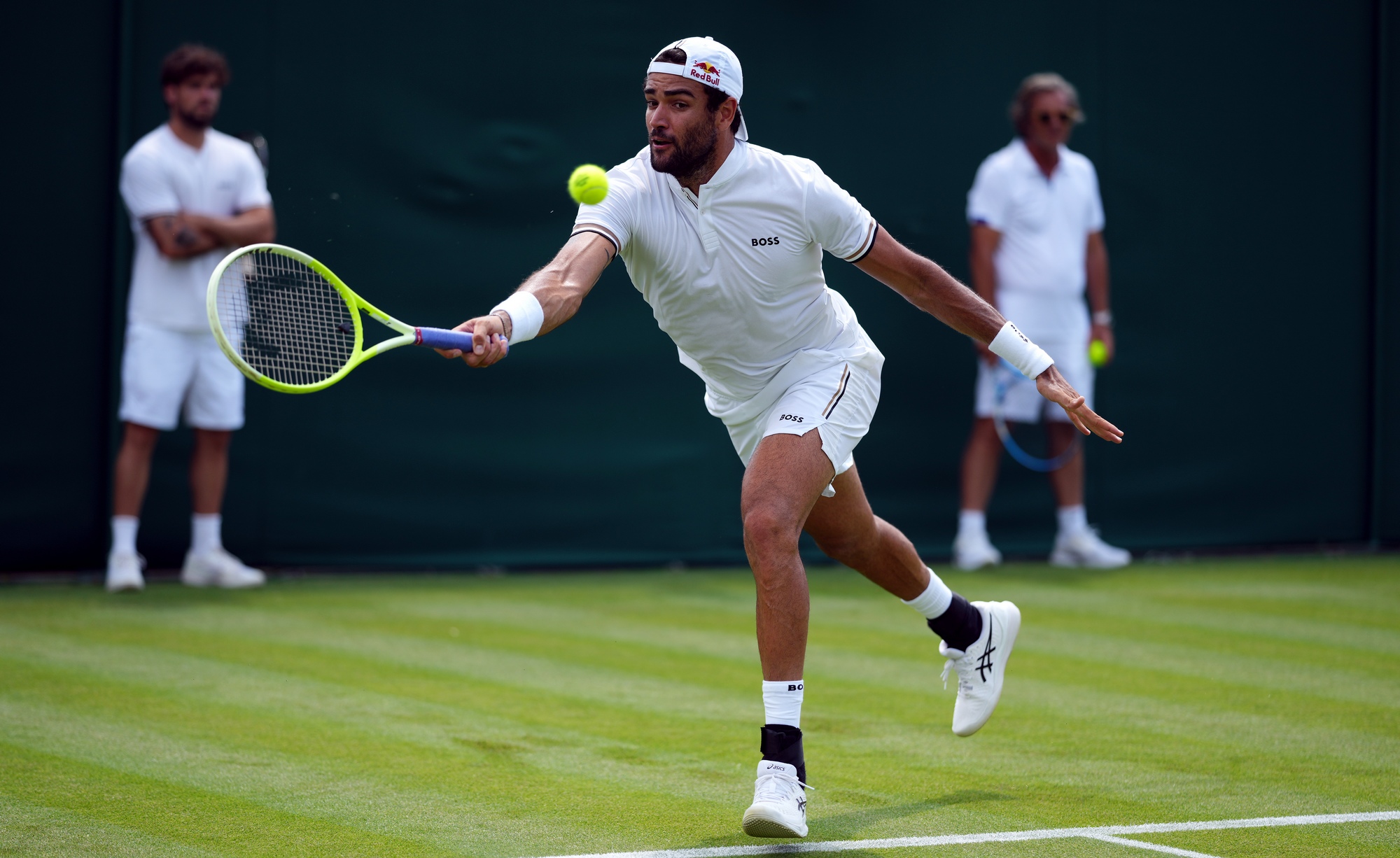 Madrid Open 2024: Berrettini Loses To Giron Despite Comeback Attempt Madrid Open 2024: Berrettini Loses To Giron Despite Comeback Attempt