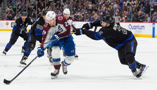 Maple Leafs Secure 2-1 Victory Over Avalanche In Close Game Maple Leafs Secure 2-1 Victory Over Avalanche In Close Game