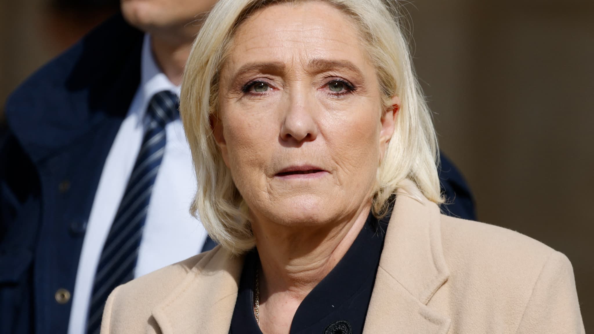 Marine Le Pen Conteste Sa Condamnation: Inéligibilité Et Appel En Cours Marine Le Pen Conteste Sa Condamnation: Inéligibilité Et Appel En Cours