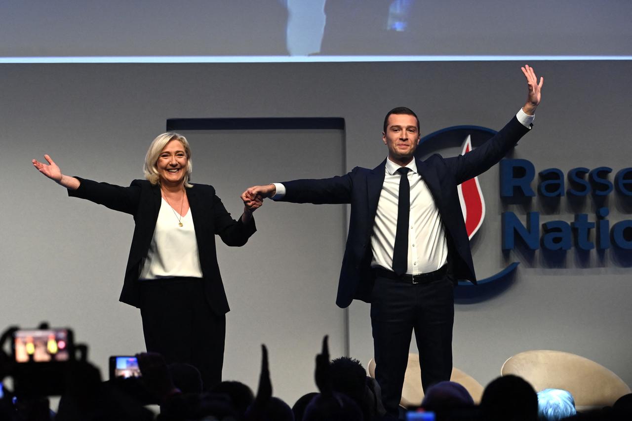 Marine Le Pen : Immunité Parlementaire Et Interprétation De La Loi Selon Jacobelli Marine Le Pen : Immunité Parlementaire Et Interprétation De La Loi Selon Jacobelli