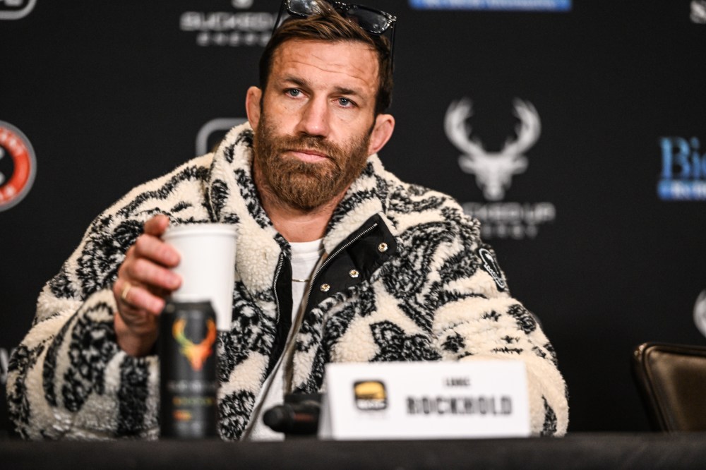McGregor Channels Inner Aldo: BKFC Fighter's Press Conference Recreation McGregor Channels Inner Aldo: BKFC Fighter's Press Conference Recreation