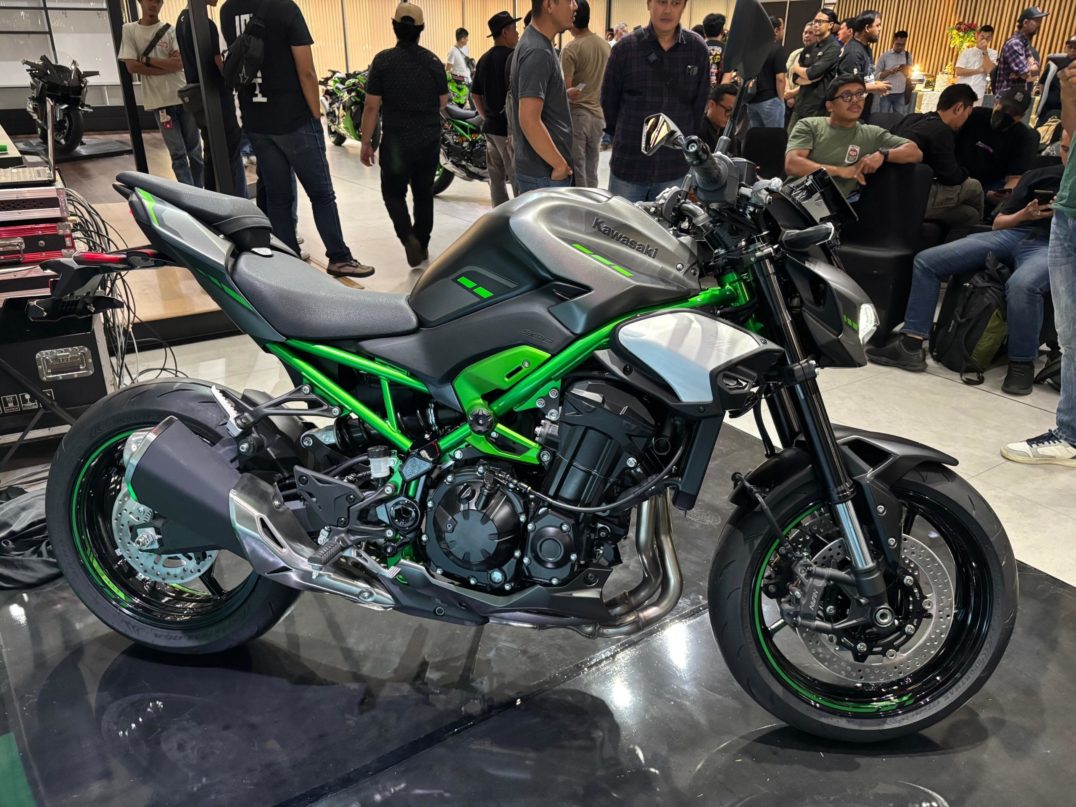 Mengapa Kawasaki Z900 Dan Z900 SE Lebih Terjangkau Di Indonesia? Mengapa Kawasaki Z900 Dan Z900 SE Lebih Terjangkau Di Indonesia?