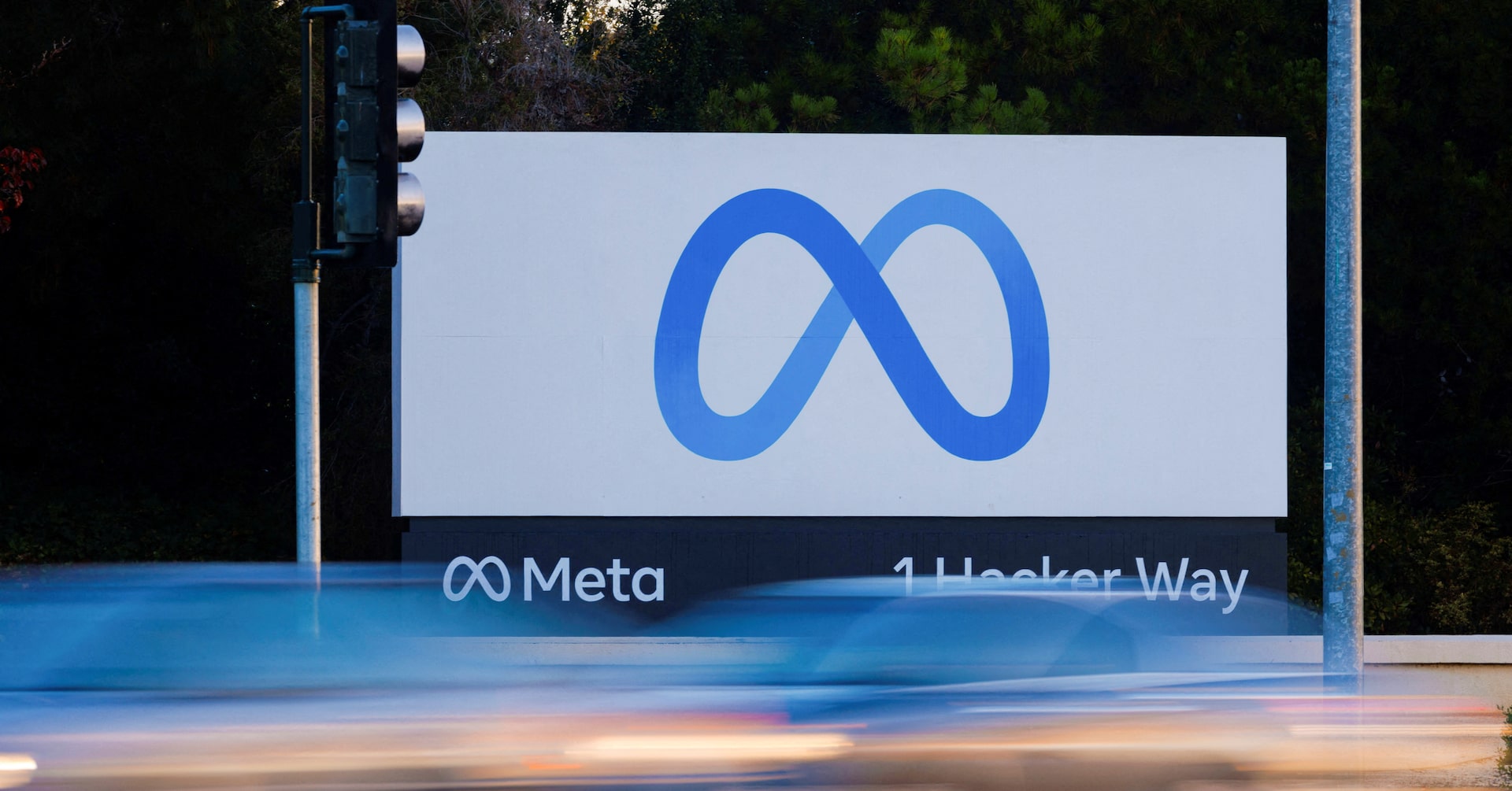 Meta's Antitrust Battle: Examining The WhatsApp And Instagram Acquisitions Meta's Antitrust Battle: Examining The WhatsApp And Instagram Acquisitions