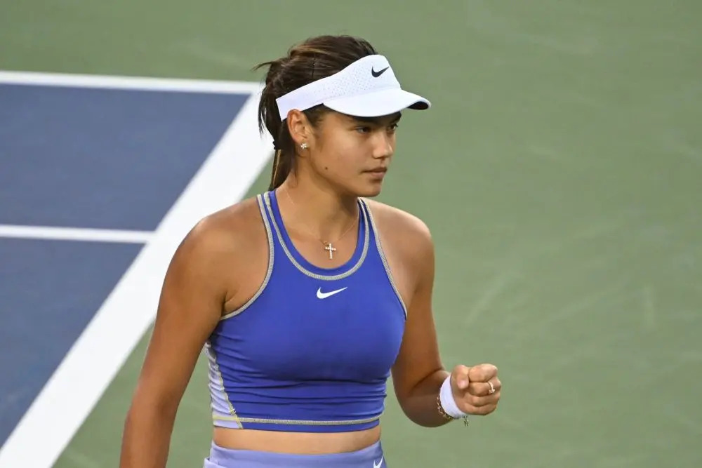 Miami Open: Raducanu's Strong Showing Earns Last 16 Spot Miami Open: Raducanu's Strong Showing Earns Last 16 Spot