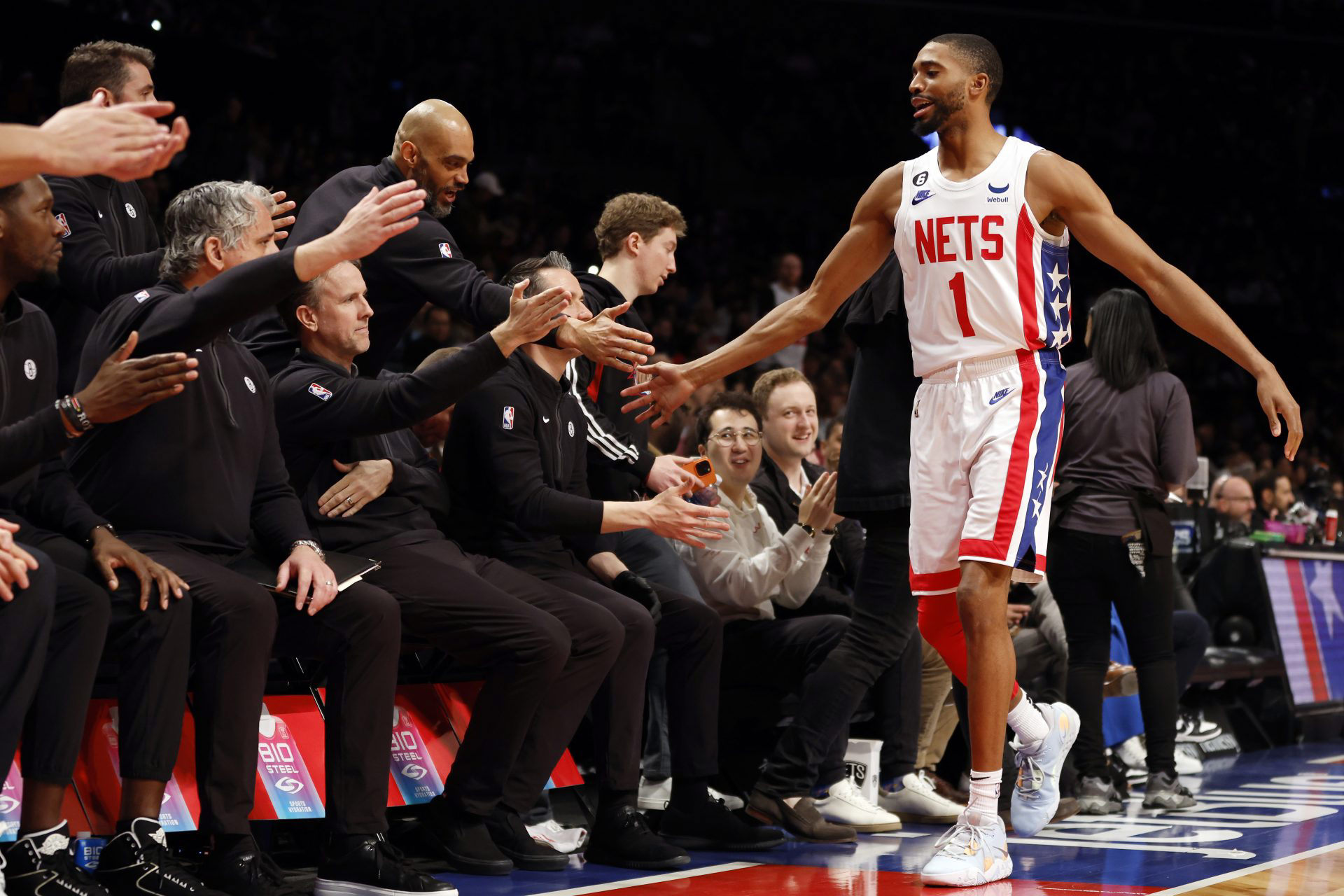 Mikal Bridges Advocates For Reduced Minutes For Knicks Key Players Mikal Bridges Advocates For Reduced Minutes For Knicks Key Players