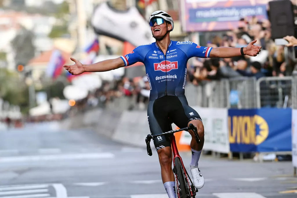 Milan-San Remo 2024: Van Der Poel's Dominant Double Victory Over Pogacar Milan-San Remo 2024: Van Der Poel's Dominant Double Victory Over Pogacar