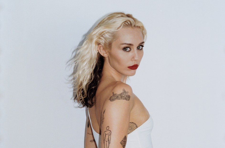 Miley Cyrus Plagiaatzaak Voortgezet: Hit Veroordeeld Tot Gelijkend Op Bruno Mars Nummer Miley Cyrus Plagiaatzaak Voortgezet: Hit Veroordeeld Tot Gelijkend Op Bruno Mars Nummer