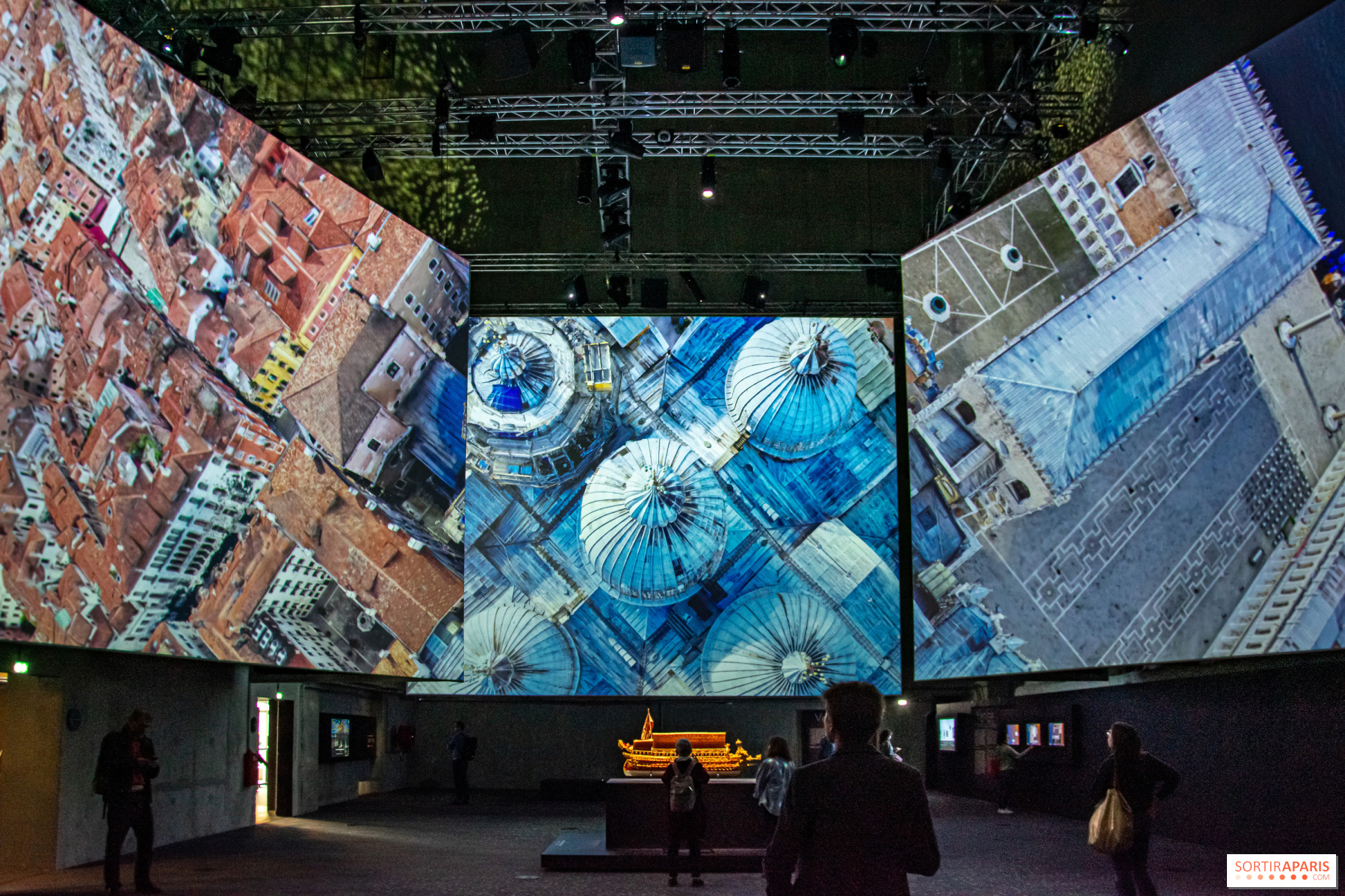 Mode Et Nuit Des Musées 2025 : Évènement Au Petit Palais Mode Et Nuit Des Musées 2025 : Évènement Au Petit Palais