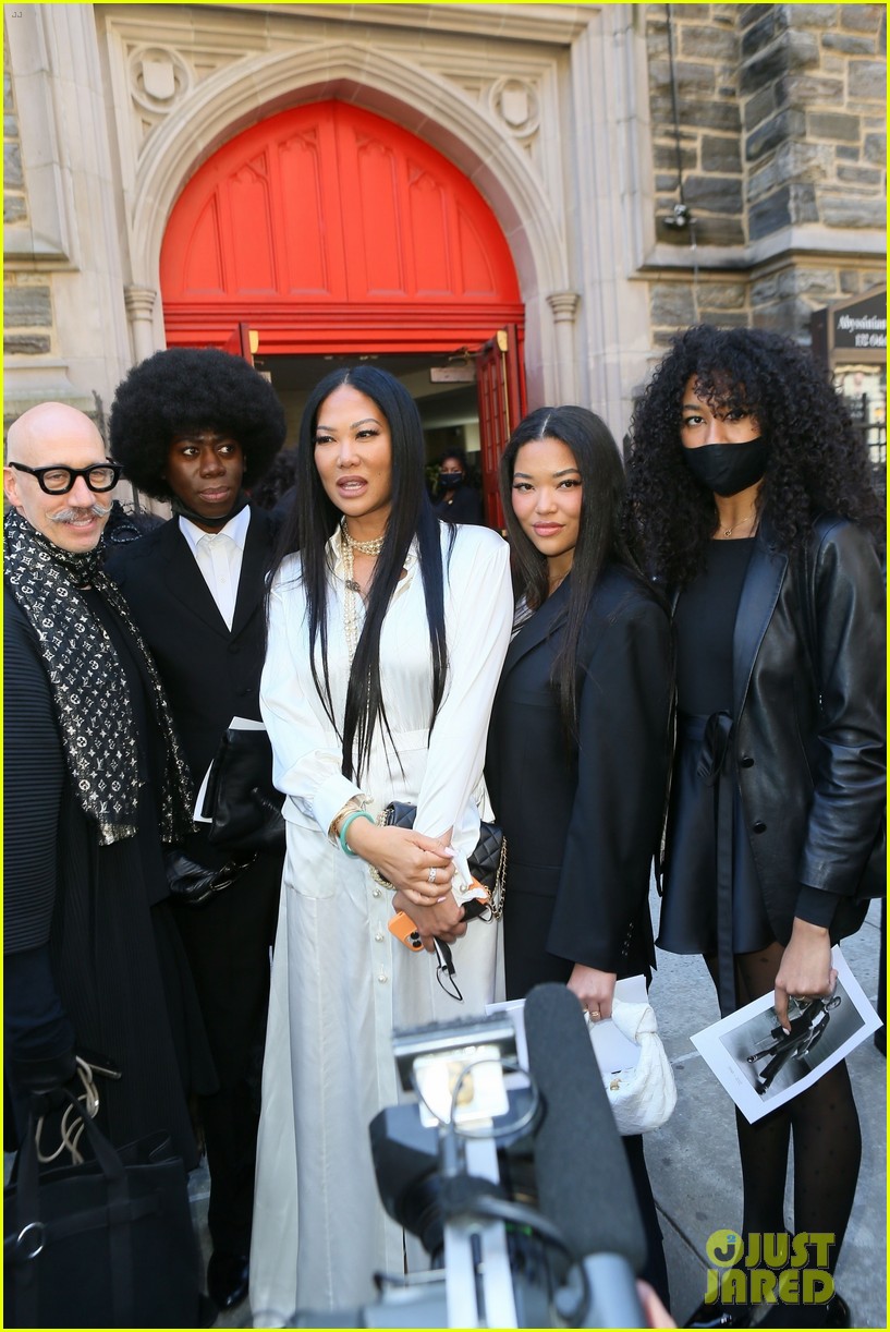 Naomi Campbell And Anna Wintour's Feud: Campbell's Potential Met Gala Exclusion In 2025 Naomi Campbell And Anna Wintour's Feud: Campbell's Potential Met Gala Exclusion In 2025