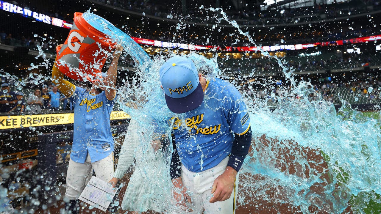 Naylor Drives In Winning Run As Diamondbacks Top Brewers Naylor Drives In Winning Run As Diamondbacks Top Brewers