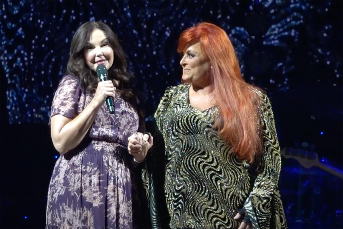 New Docuseries Explores The Lives Of Wynonna And Ashley Judd New Docuseries Explores The Lives Of Wynonna And Ashley Judd