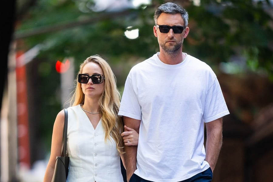 New Photos: Jennifer Lawrence And Cooke Maroney After Welcoming Second Child? New Photos: Jennifer Lawrence And Cooke Maroney After Welcoming Second Child?