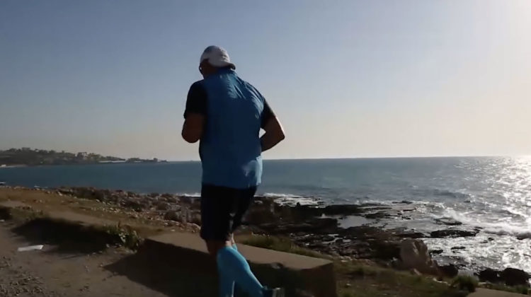 New Record: Fastest Foot Crossing Of Australia New Record: Fastest Foot Crossing Of Australia