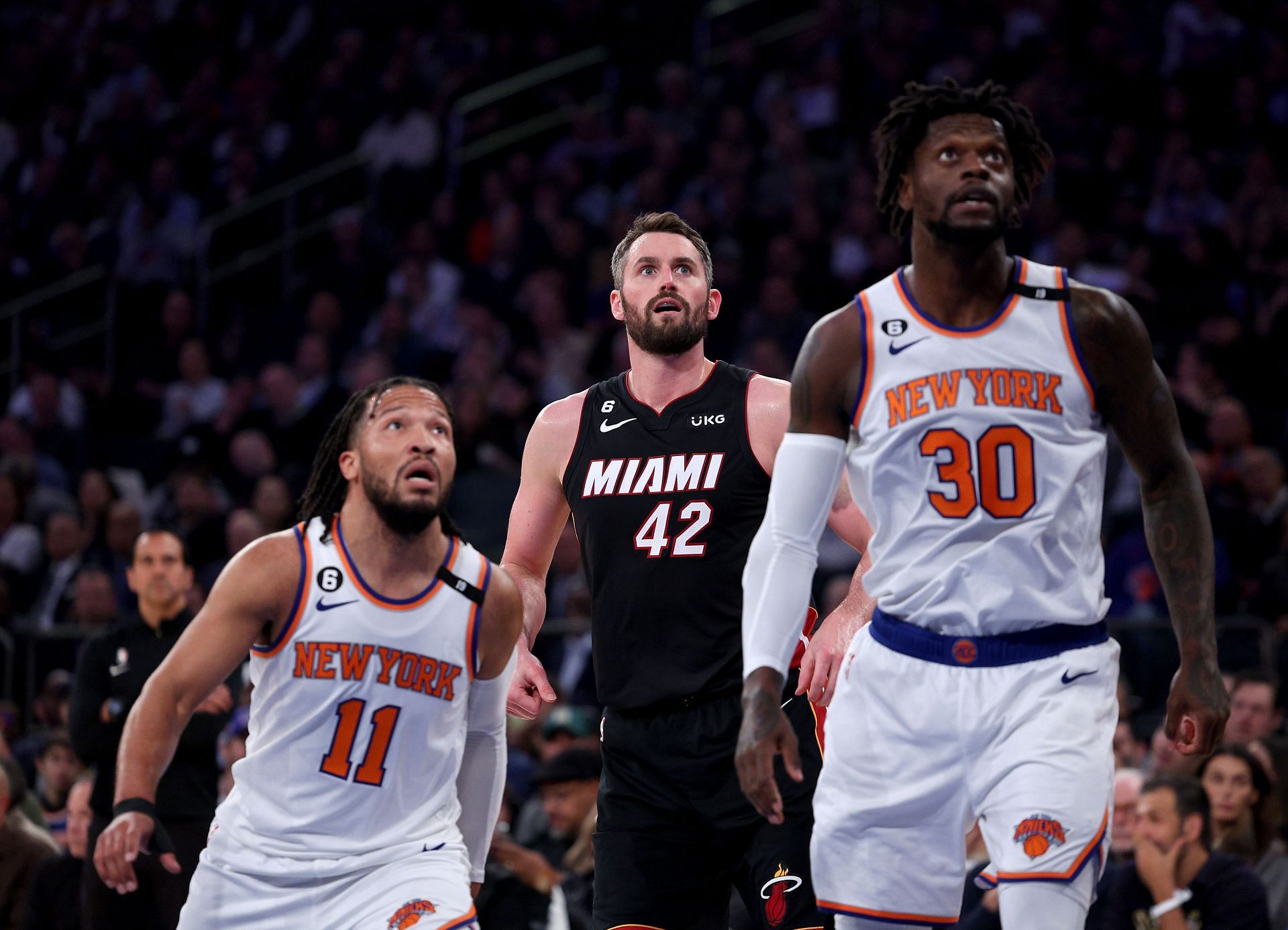 New York Knicks Face Crucial Test After Jalen Brunson's Injury New York Knicks Face Crucial Test After Jalen Brunson's Injury