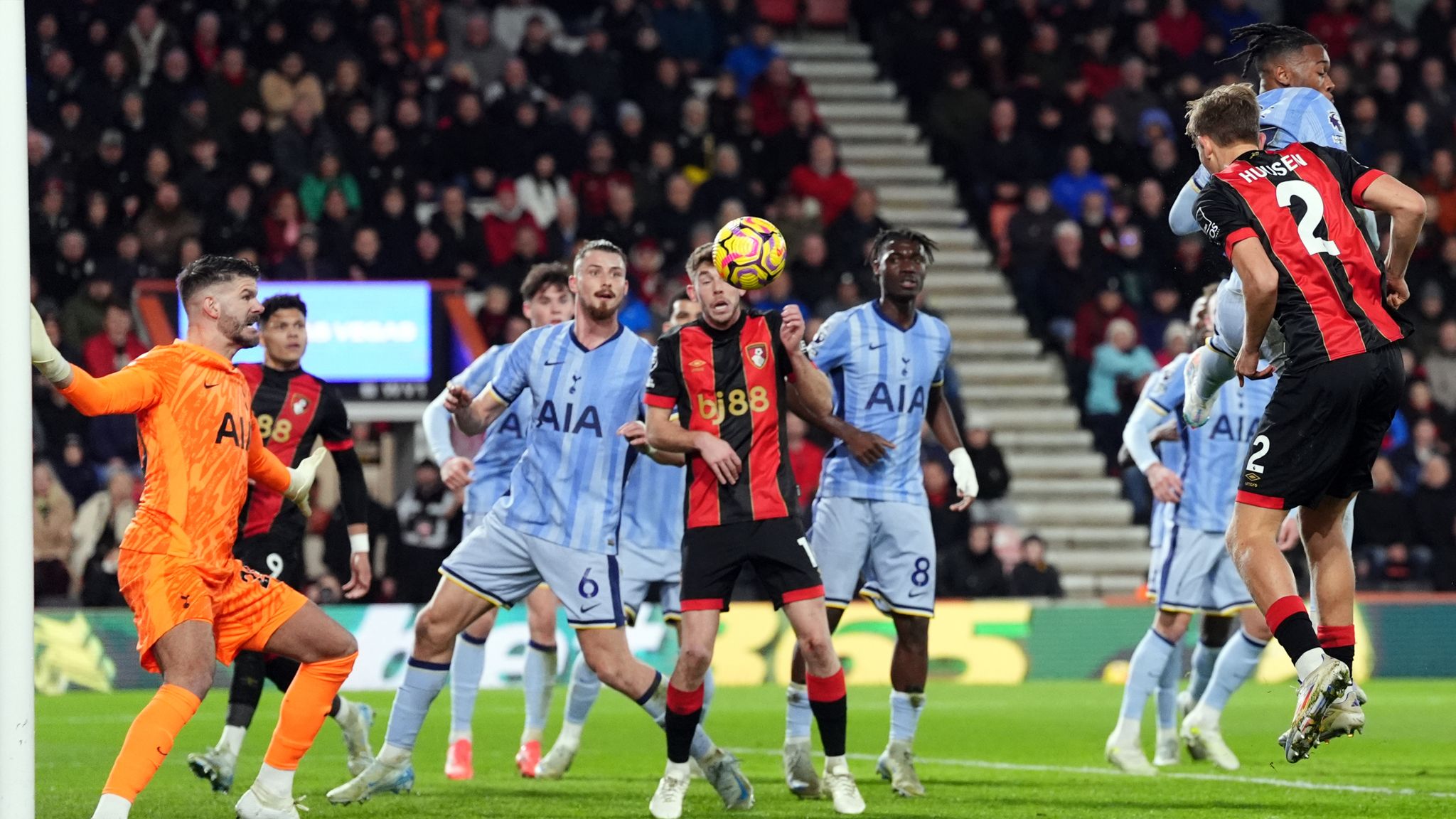 Official: Dean Huijsen Makes Premier League Transfer Decision Official: Dean Huijsen Makes Premier League Transfer Decision
