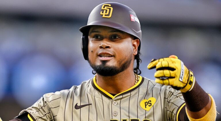 Padres Pregame: Arraez Out, Sheets Returns To Left Field Padres Pregame: Arraez Out, Sheets Returns To Left Field