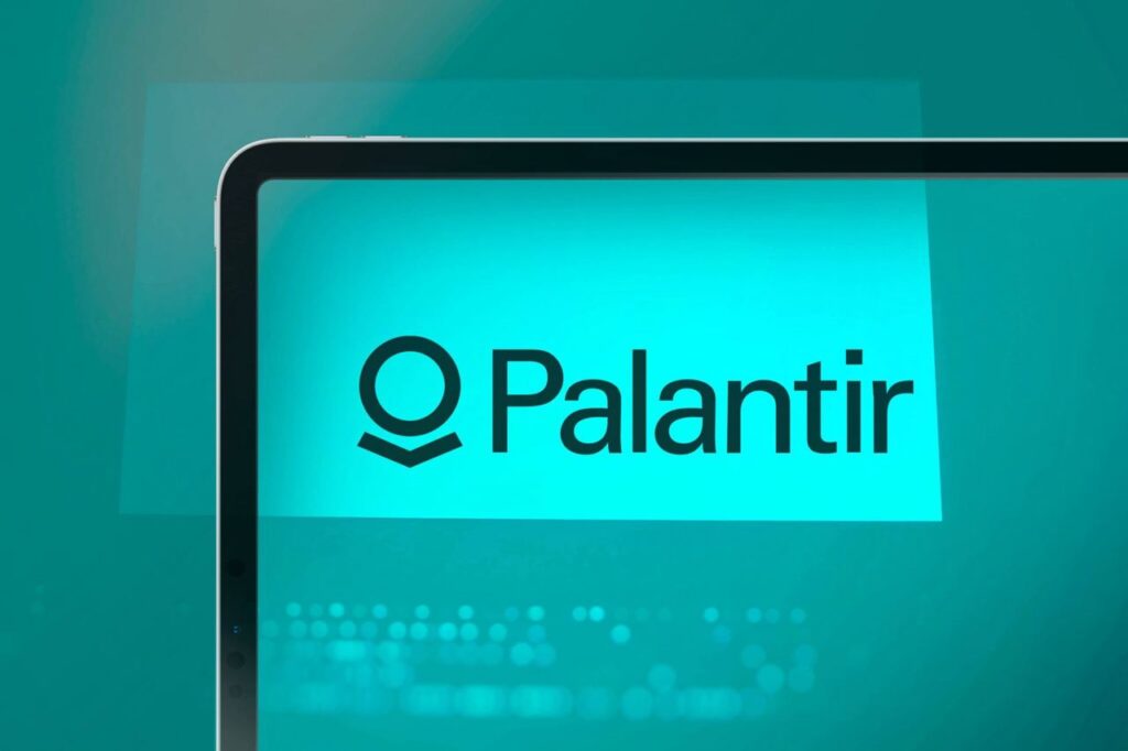 Palantir Stock Price Surge: Analysts Adjust Forecasts