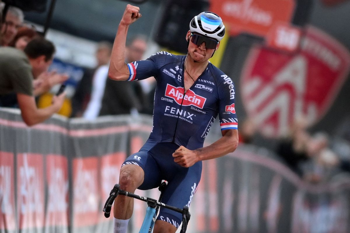 Paris-Roubaix 2024: Van Der Poel's Third-Place Finish, Pogacar Lags