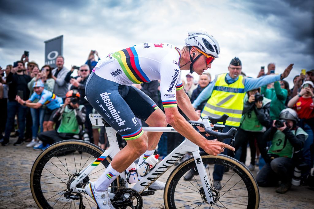 Paris-Roubaix: Spectator Who Threw Bottle At Van Der Poel Turns Himself In