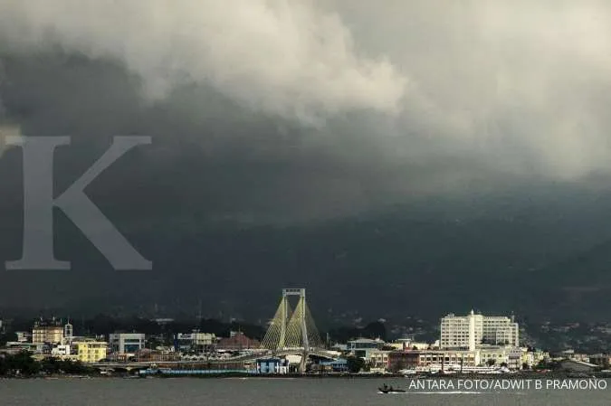 Peringatan Dini Cuaca Buruk: Hujan Petir Di Jawa Timur (29/3/2024)