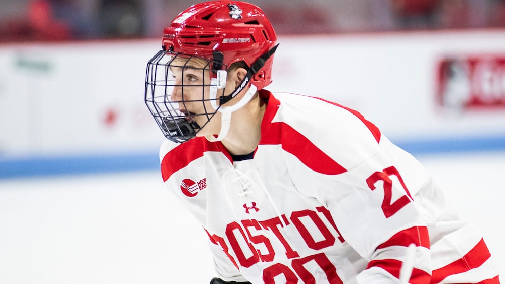 Peut-on S'attendre À Voir Lane Hutson Devenir Un Défenseur Élite Dans La LNH? Peut-on S'attendre À Voir Lane Hutson Devenir Un Défenseur Élite Dans La LNH?