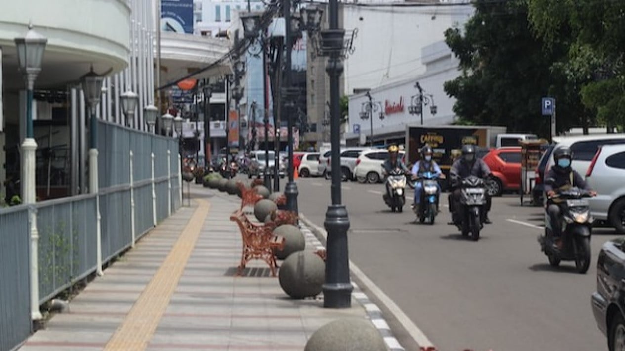 Prakiraan Cuaca Lengkap Jawa Barat 7 Mei: Hujan Di Beberapa Wilayah Prakiraan Cuaca Lengkap Jawa Barat 7 Mei: Hujan Di Beberapa Wilayah