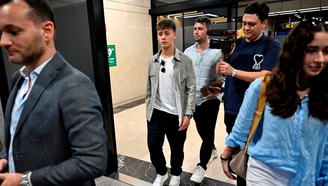 Real Madrid'in Yeni Teknik Direktörü Kim Olacak Ve Arda Güler'i Nasıl Etkileyecek? Real Madrid'in Yeni Teknik Direktörü Kim Olacak Ve Arda Güler'i Nasıl Etkileyecek?