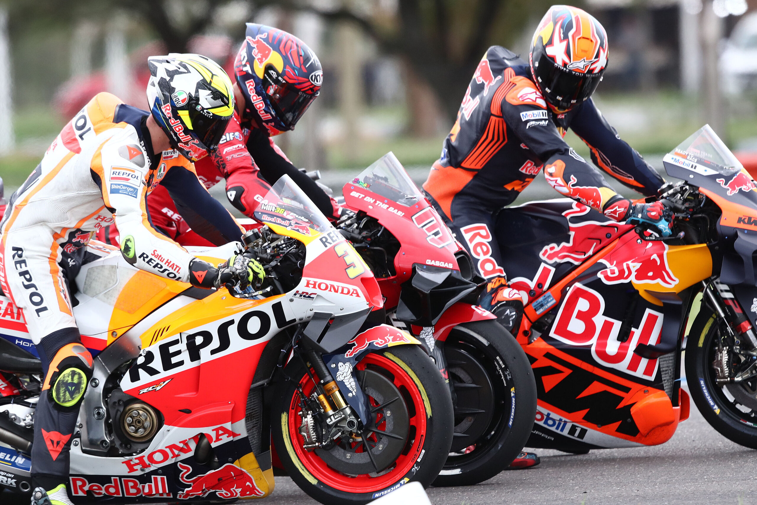 Rins' Argentine MotoGP Strategy: Moto2 Power Delivery And Soft Tyre Risk Rins' Argentine MotoGP Strategy: Moto2 Power Delivery And Soft Tyre Risk