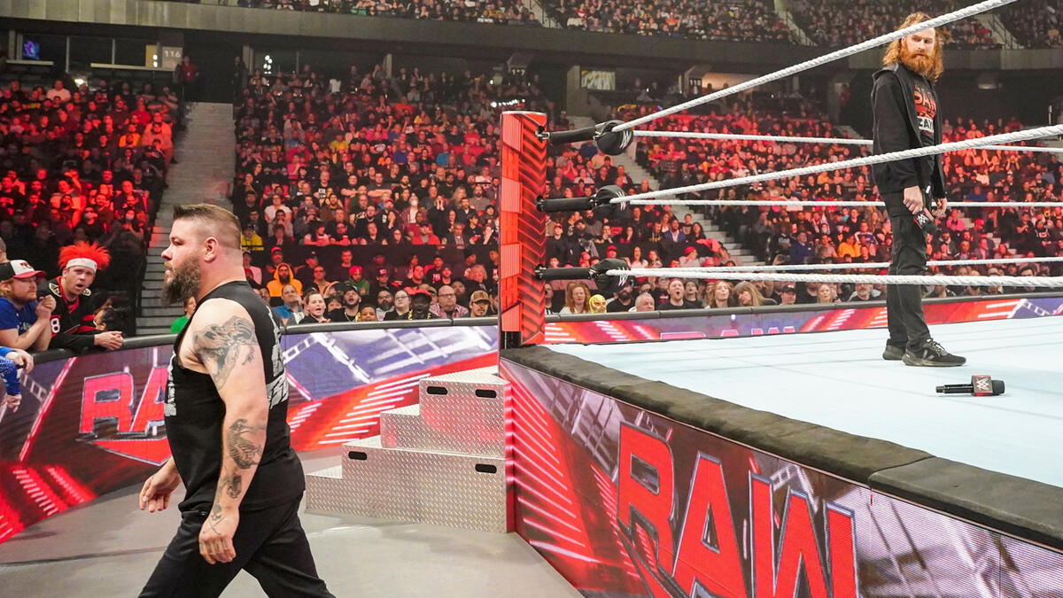 Rollins & Breakker Dominate Sami Zayn: WWE Raw Highlights Rollins & Breakker Dominate Sami Zayn: WWE Raw Highlights