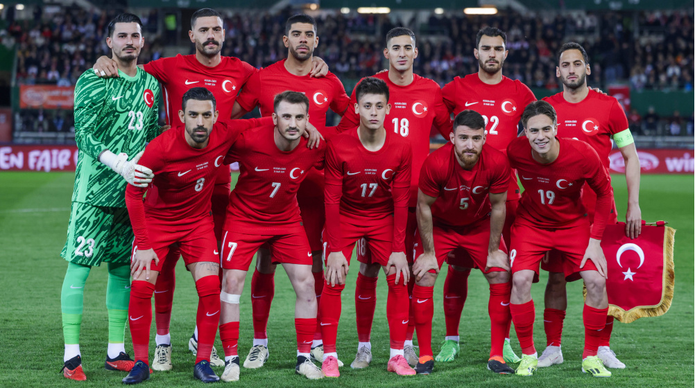 Ronaldo'nun Geleceği: Hasselbaink'ten Emeklilik Önerisi Ve 2026 Dünya Kupası Değerlendirmesi Ronaldo'nun Geleceği: Hasselbaink'ten Emeklilik Önerisi Ve 2026 Dünya Kupası Değerlendirmesi