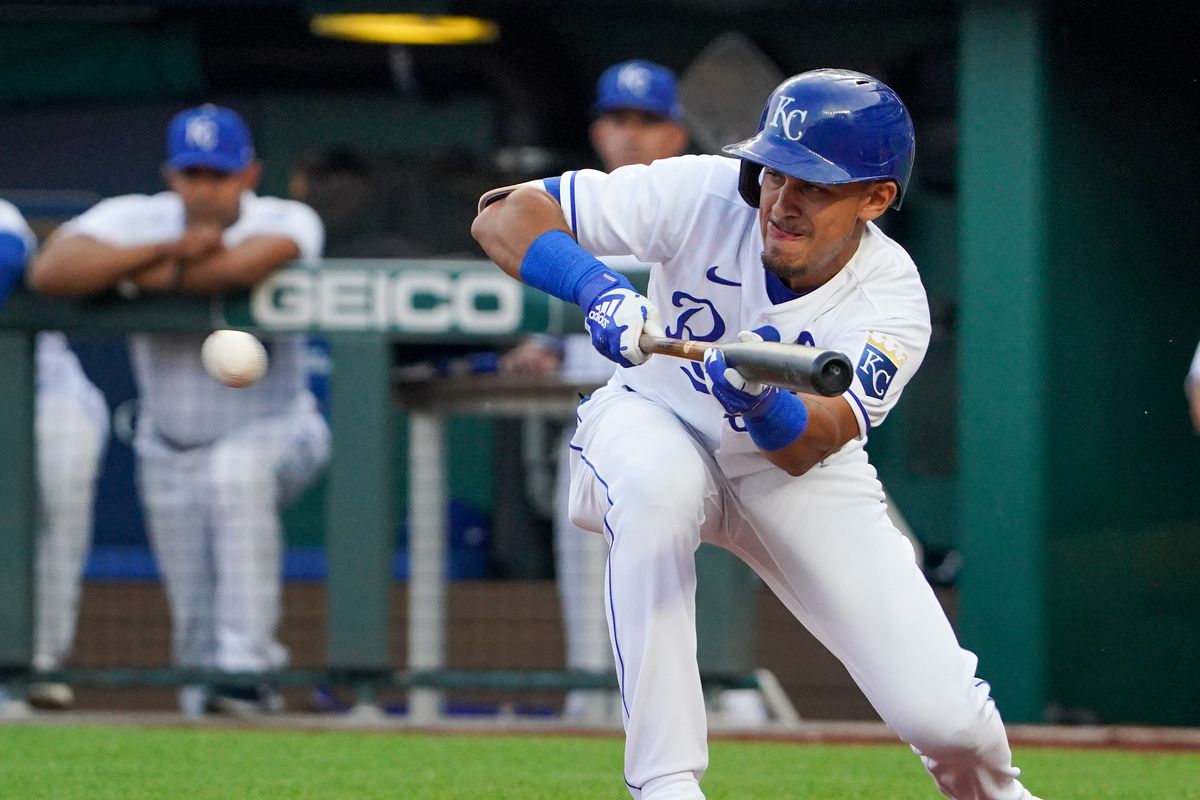 Royals Fall To Brewers On 11th-Inning Walk-Off Bunt Royals Fall To Brewers On 11th-Inning Walk-Off Bunt
