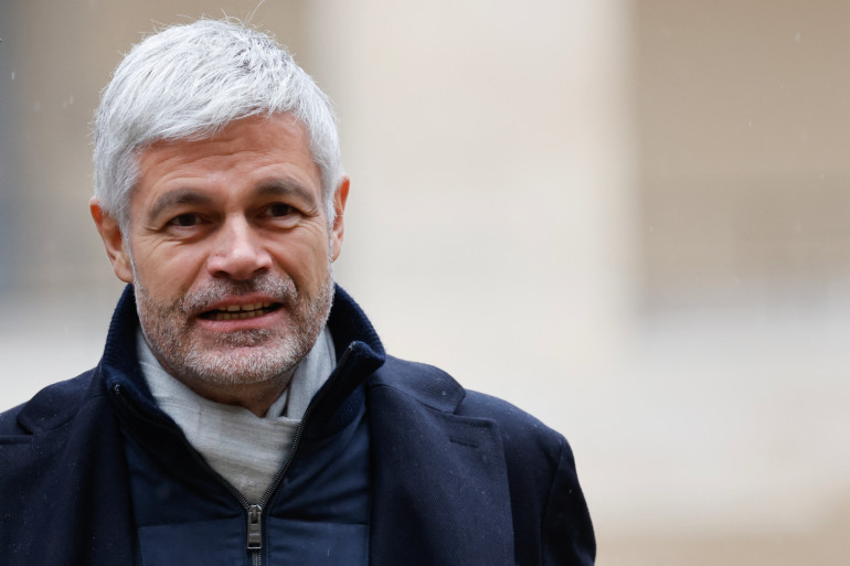 Saint-Pierre-et-Miquelon : Une Riposte Humoristique Aux Propositions De Wauquiez Sur Les OQTF Saint-Pierre-et-Miquelon : Une Riposte Humoristique Aux Propositions De Wauquiez Sur Les OQTF
