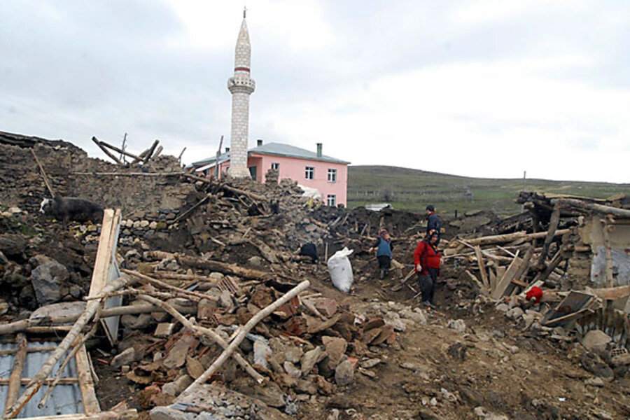 Santorini's Seismic Shift: Scientists Observe Reduced Earthquake Frequency, Outlook Remains Unclear Santorini's Seismic Shift: Scientists Observe Reduced Earthquake Frequency, Outlook Remains Unclear