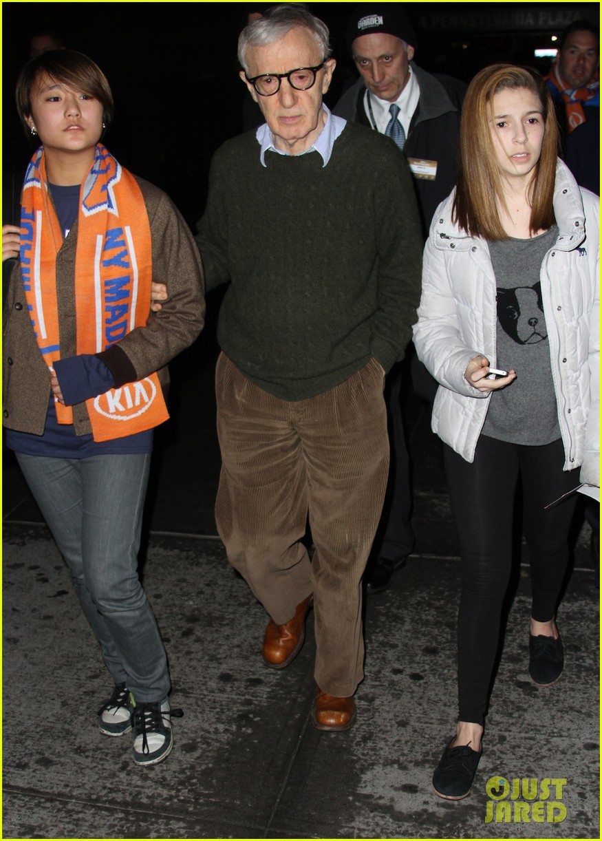 Sean Penn's Response To Dylan Farrow's Sexual Assault Claims Against Woody Allen Sean Penn's Response To Dylan Farrow's Sexual Assault Claims Against Woody Allen