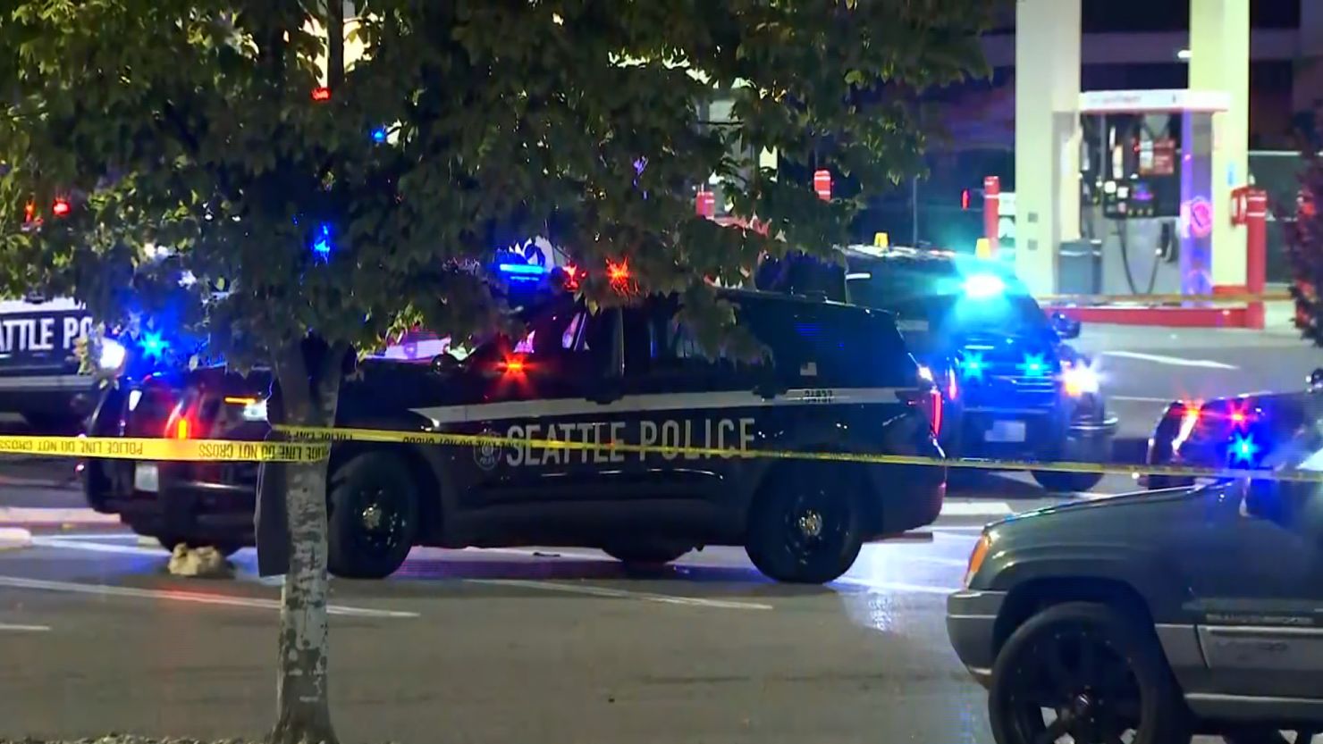 Seattle Shooting Leads To Two Arrests After Eight-Hour Standoff Seattle Shooting Leads To Two Arrests After Eight-Hour Standoff