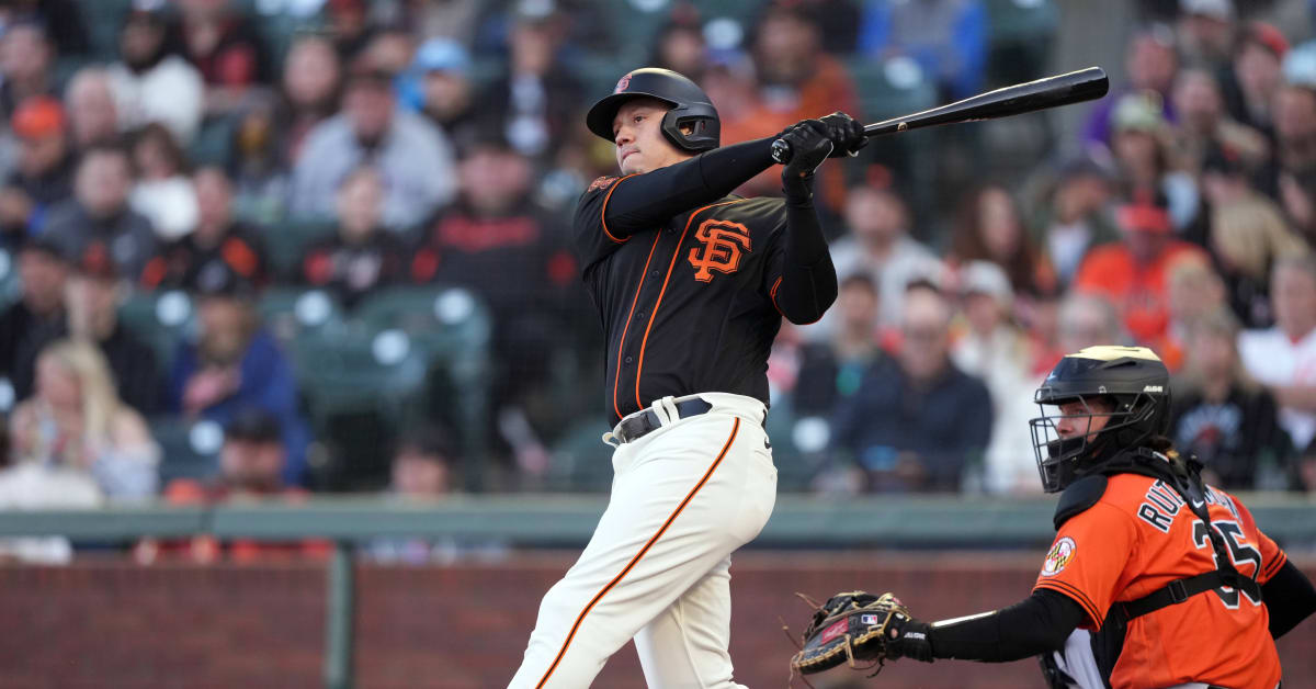 SF Giants Defeat Brewers: Flores And Lee Lead The Charge SF Giants Defeat Brewers: Flores And Lee Lead The Charge