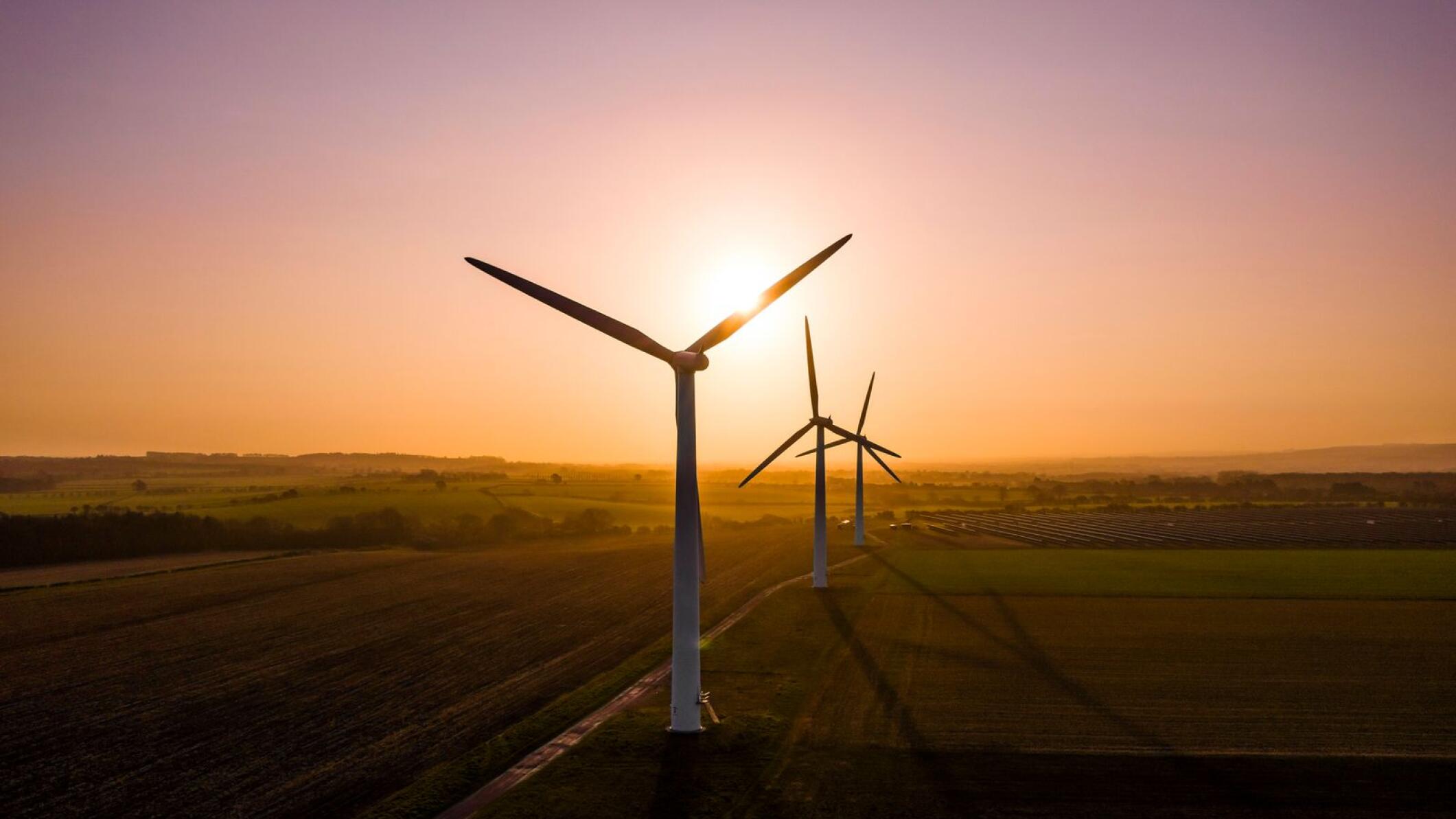 Significant Spending Reduction At SSE: £3 Billion Cut Announced Significant Spending Reduction At SSE: £3 Billion Cut Announced
