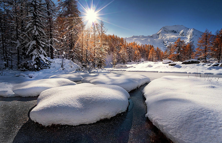 Southern French Alps Experience Unseasonal Snowfall And Strong Winds Southern French Alps Experience Unseasonal Snowfall And Strong Winds