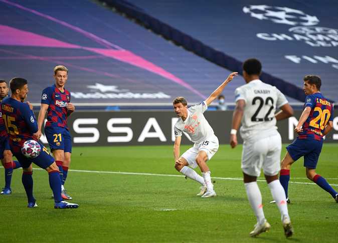 صراع بايرن ميونخ وبرشلونة على لاعب جديد صراع بايرن ميونخ وبرشلونة على لاعب جديد
