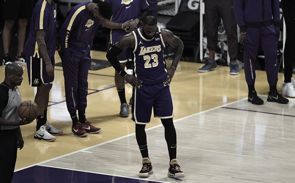 Stay Updated On The LA Lakers With VAVEL US Stay Updated On The LA Lakers With VAVEL US