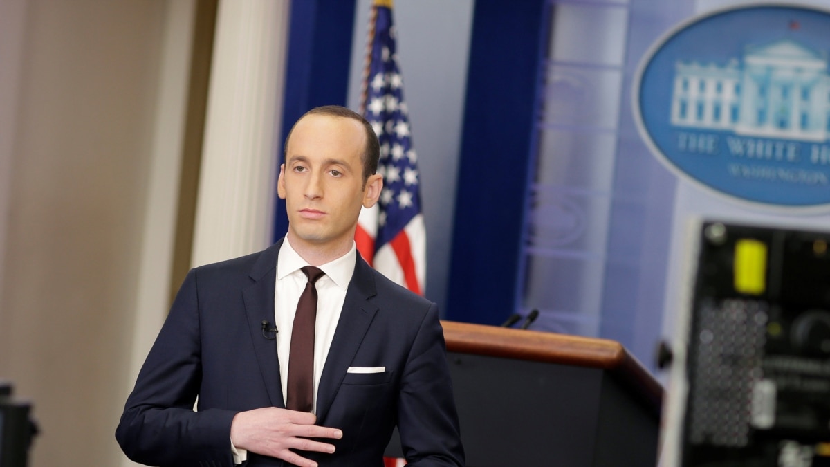 Стивен Миллер И Его Потенциальное Назначение Советником Трампа По Национальной Безопасности (Axios) Стивен Миллер И Его Потенциальное Назначение Советником Трампа По Национальной Безопасности (Axios)