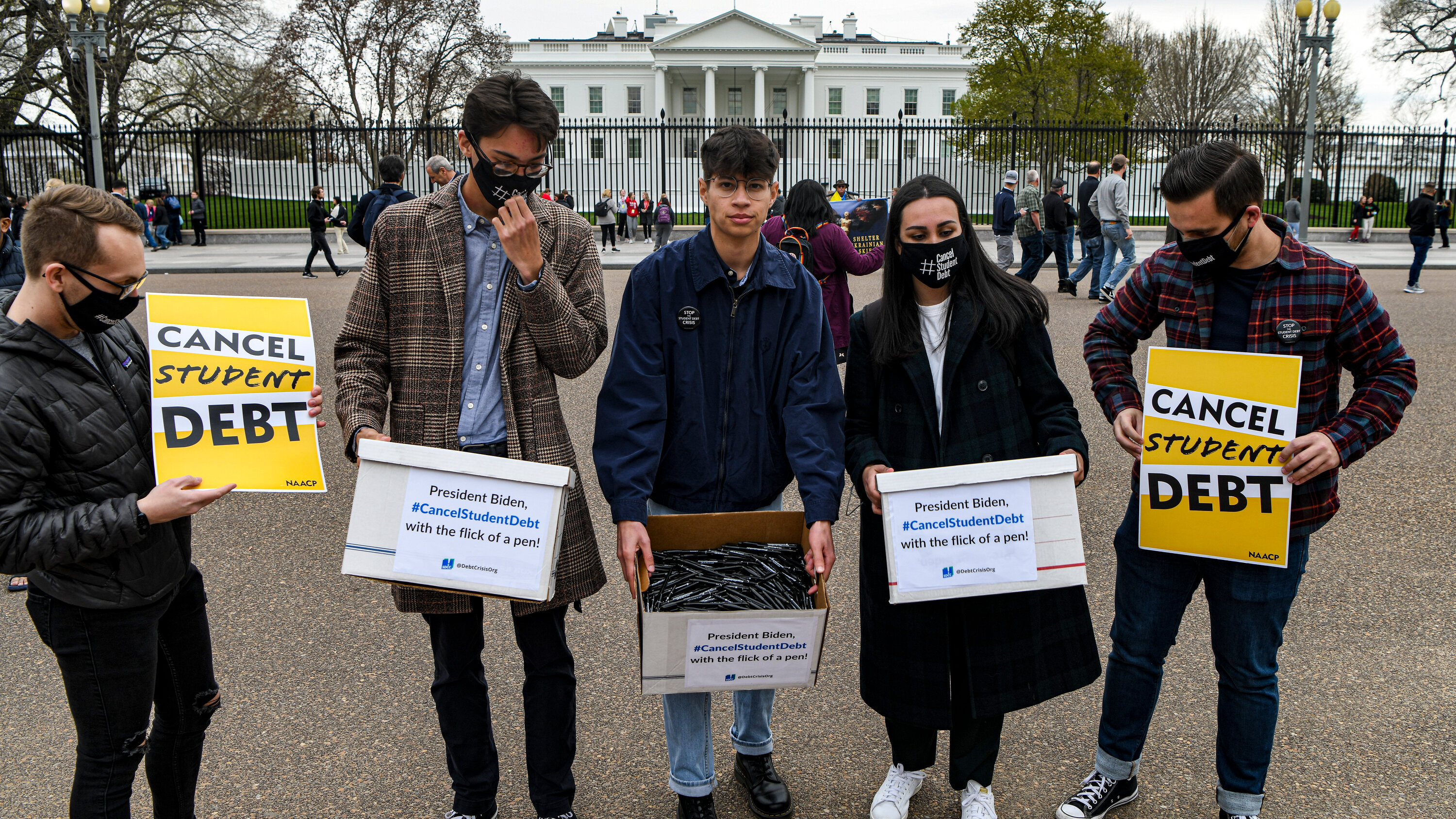 Student Loan Debt Relief: Black Americans' Response To Trump's Actions Student Loan Debt Relief: Black Americans' Response To Trump's Actions