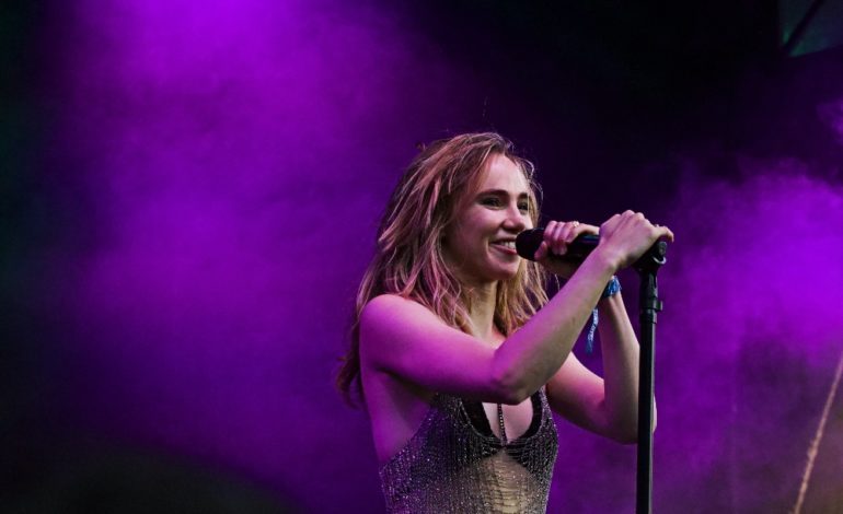 Suki Waterhouse's North American Tour: A Disco Dream With SURFACE Suki Waterhouse's North American Tour: A Disco Dream With SURFACE