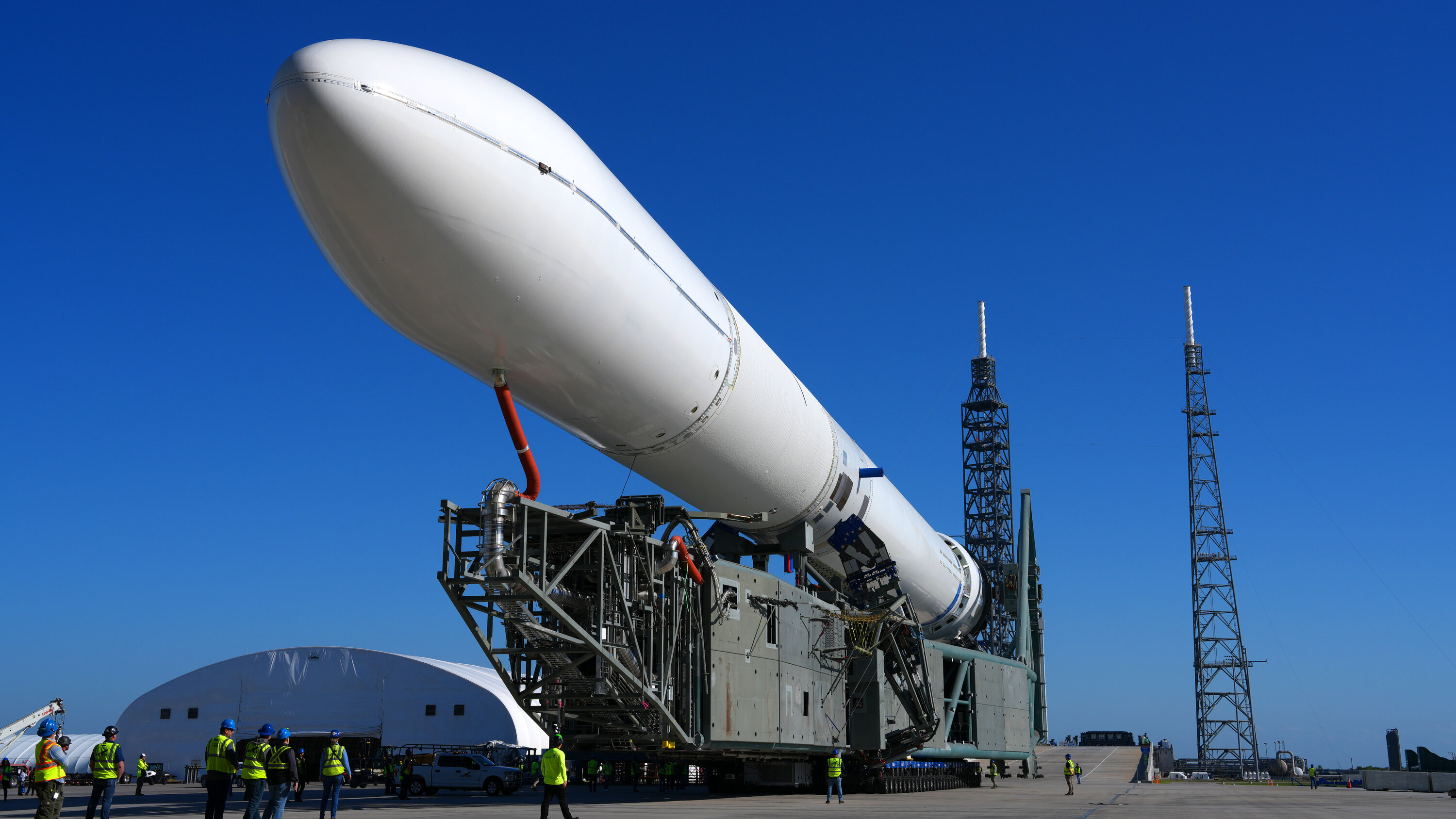 Technical Issue Grounds Blue Origin Rocket: Launch Cancelled Technical Issue Grounds Blue Origin Rocket: Launch Cancelled