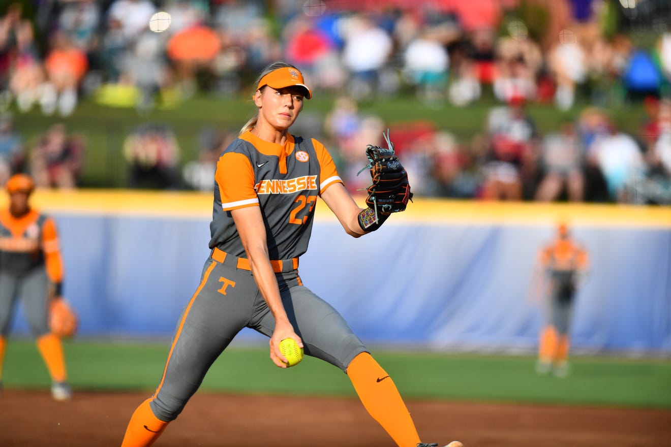Tennessee's Karlyn Pickens: 78.2 Mph Fastball Makes NCAA Softball History Tennessee's Karlyn Pickens: 78.2 Mph Fastball Makes NCAA Softball History