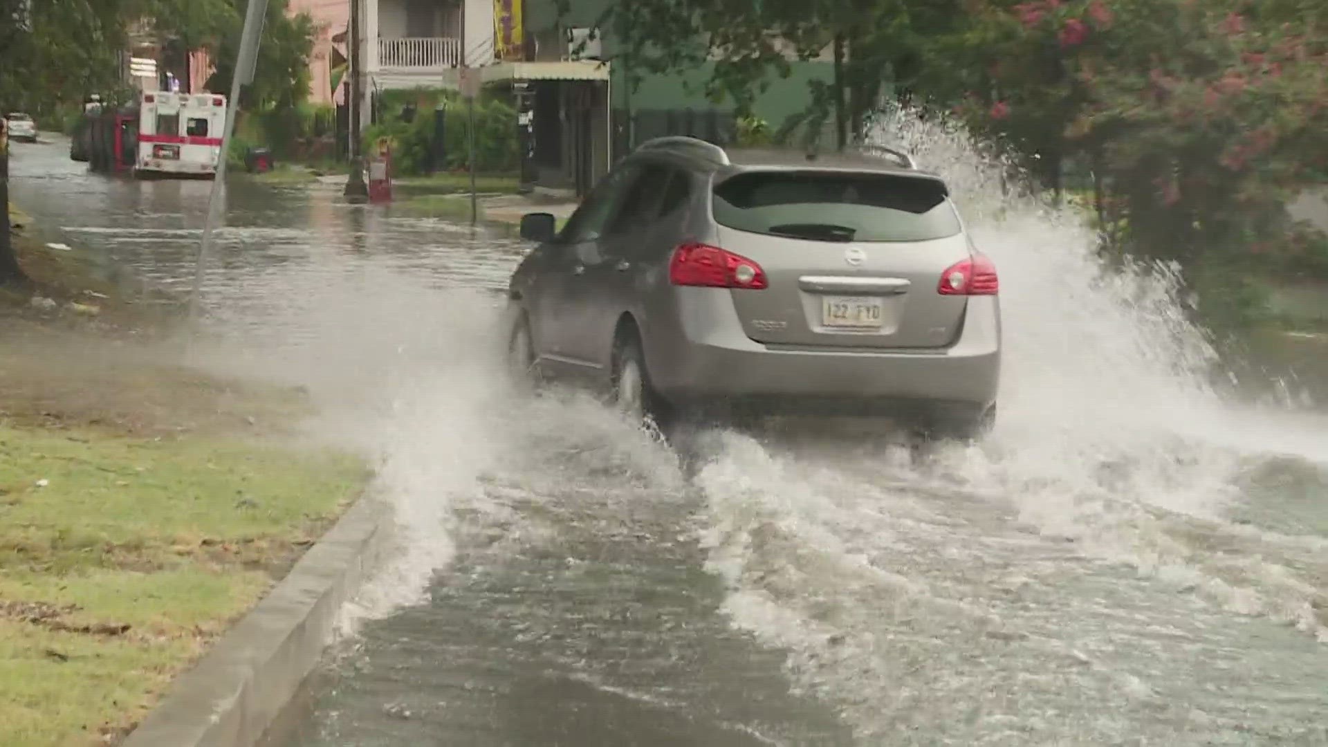 Texas Flash Flood Warning: Heavy Rainfall And Flooding Threaten North-Central Region Texas Flash Flood Warning: Heavy Rainfall And Flooding Threaten North-Central Region