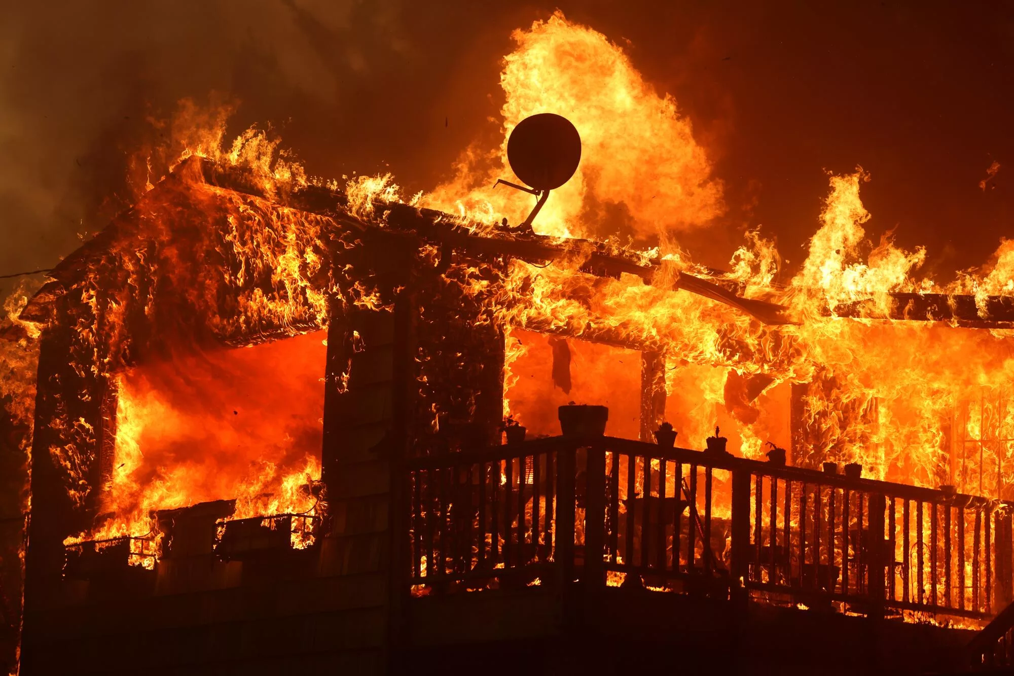 The Dark Side Of Disaster: Betting On The LA Wildfires The Dark Side Of Disaster: Betting On The LA Wildfires